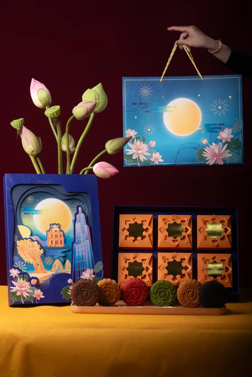 Hộp quà Trung Thu doanh nghiệp — Ngọc Quý Tam Phương — Set 2